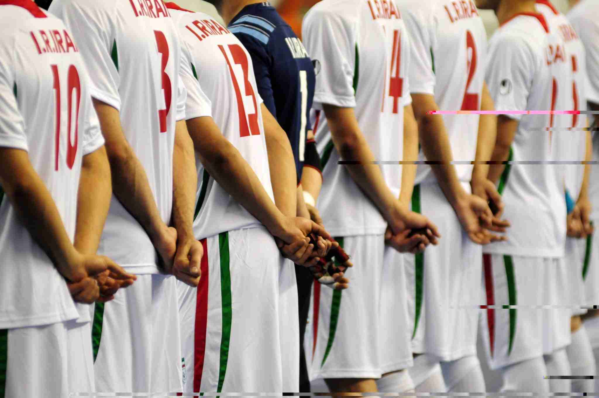 بازی افتخاری با حیثیت واعتبار مربیان ایرانی!