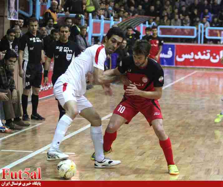 گزارش تصویری/بازی تیم های ماهان تندیس قم و منصوری قرچک