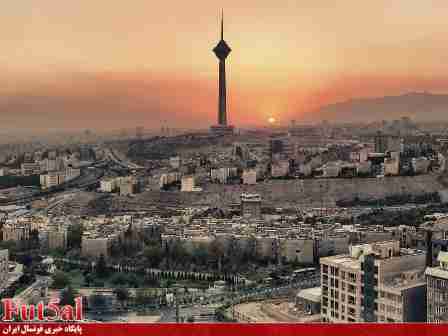 تهران سالن ندارد!