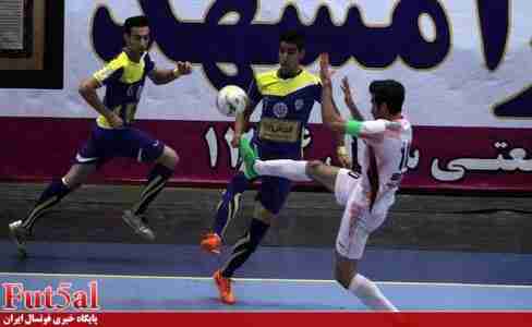 گزارش تصویری/بازی تیم های فرش آرای مشهد با گیتی پسند اصفهان