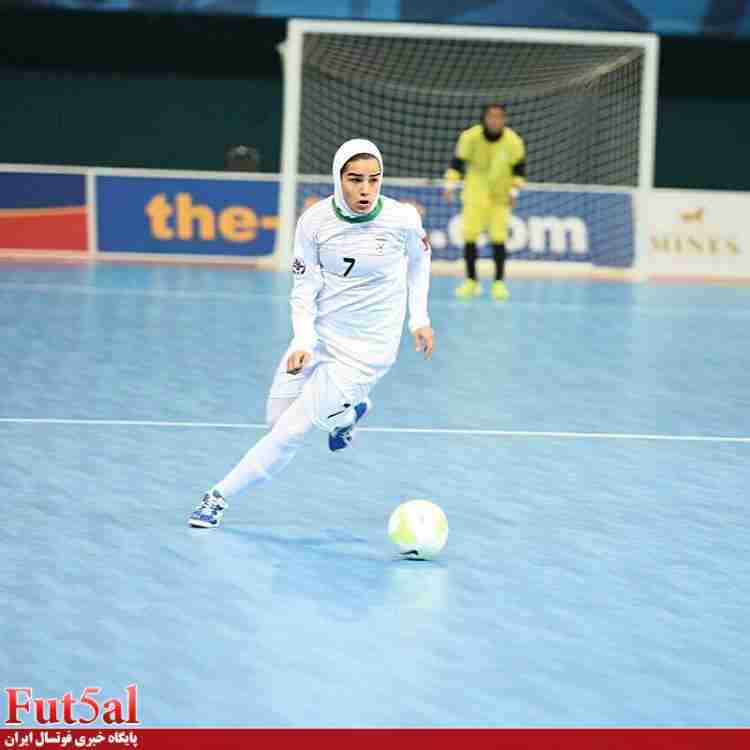 کریمی بهترین بازیکن دیدار ایران و ازبکستان