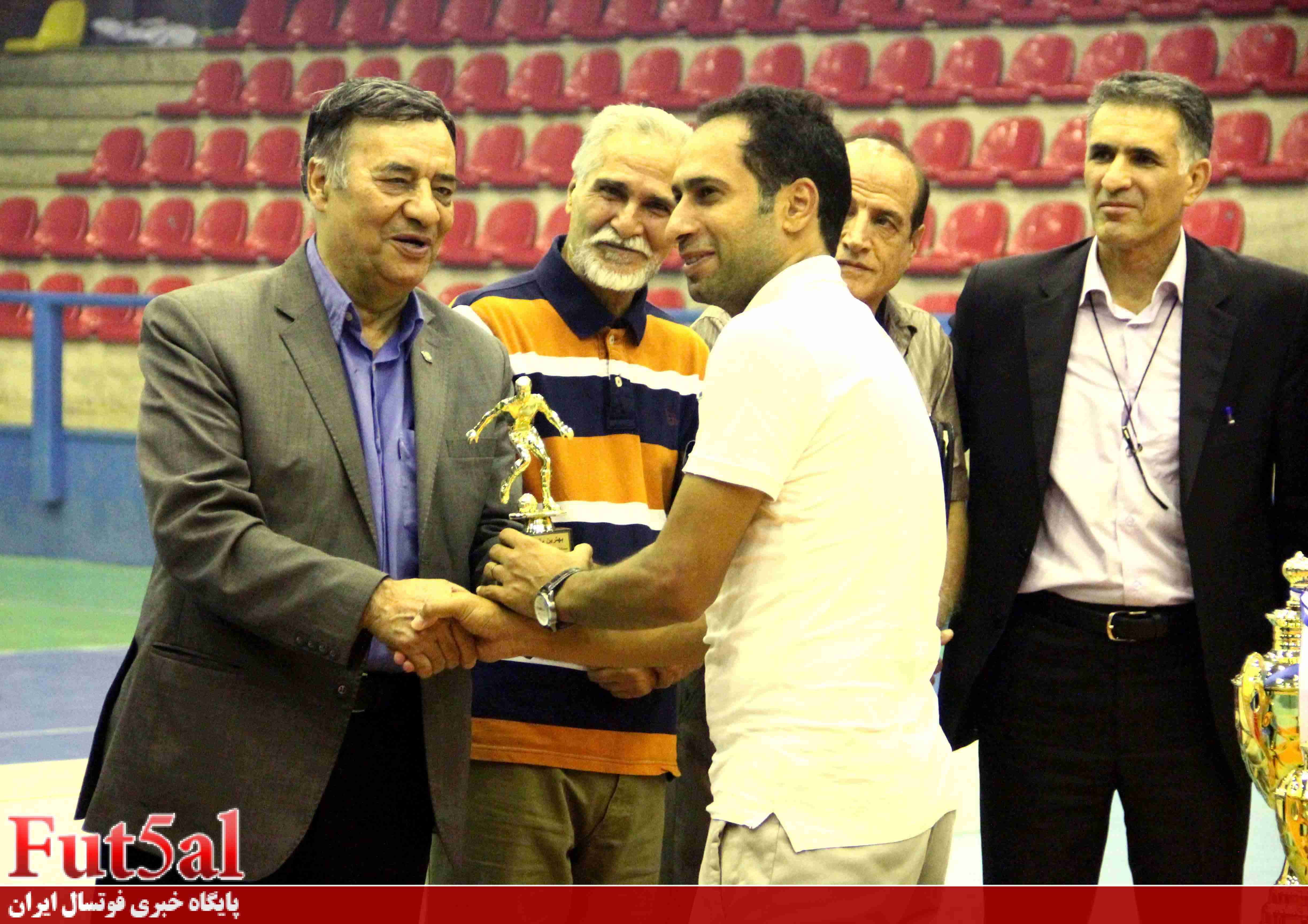 محمد هاشم‌زاده بهترین بازیکن جام رمضان ۹۵ /سطح مسابقات امسال بی‌نظیر بود