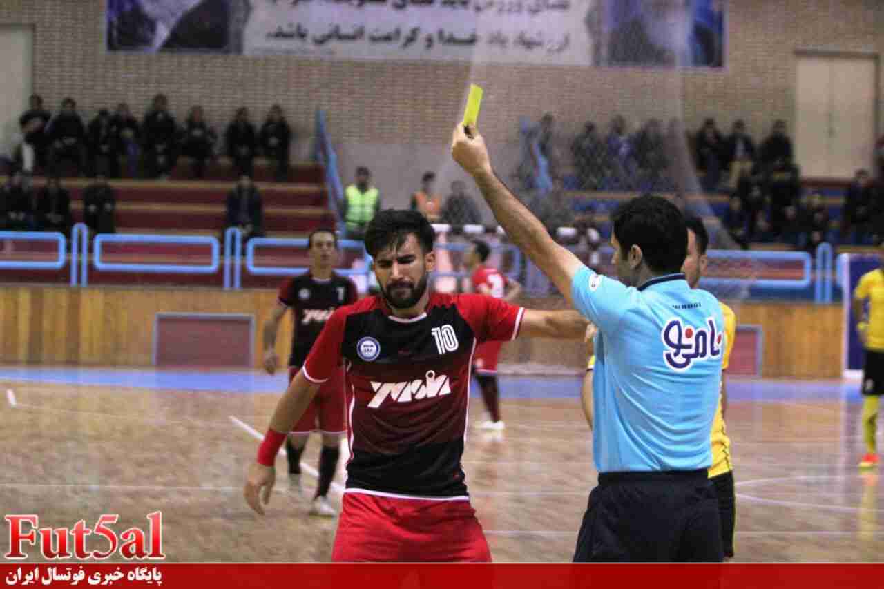 گزارش تصویری/ بازی تیم های یاسین پیشرو قم و ارژن شیراز