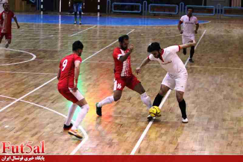 گزارش تصویری/بازی تیم های آتلیه طهران قم با شاهد شیراز