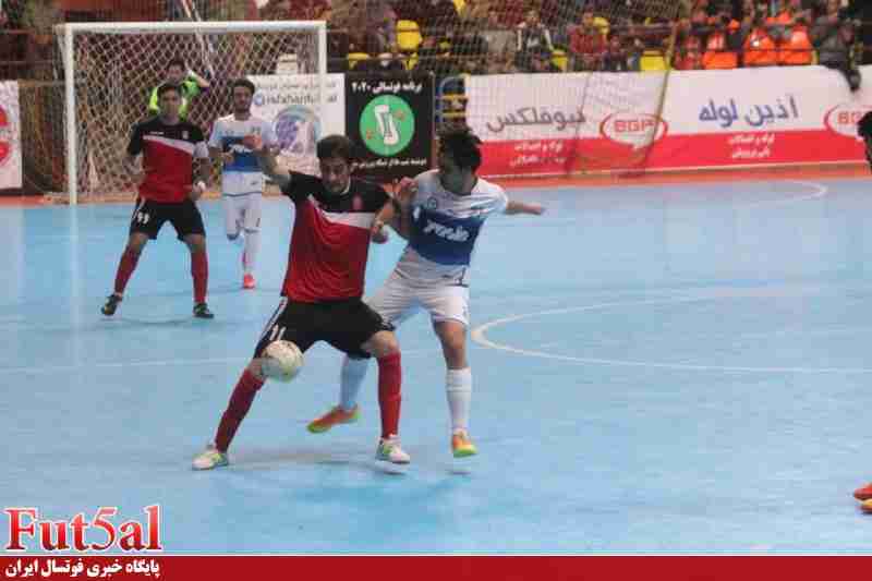 سری دوم گزارش تصویری/بازی تیم های گیتی پسند اصفهان با یاسین پیشرو قم