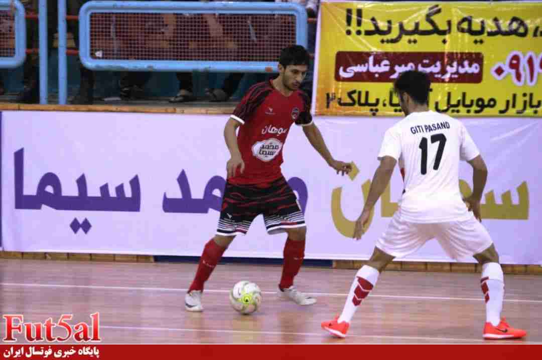 گزارش تصویری/بازی تیم های سوهان محمد سیمای قم با گیتی پسند اصفهان