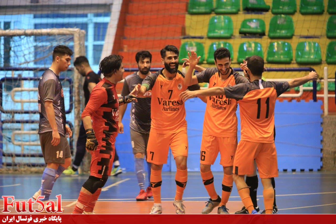 گزارش تصویری/بازی تیم های شهروند ساری و ایمان شیراز