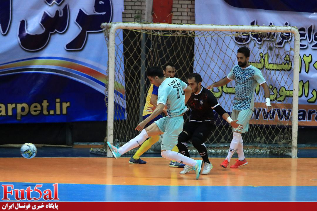 گزارش تصویری/ بازی تیم های فرش آرای مشهد و راگا شهرری