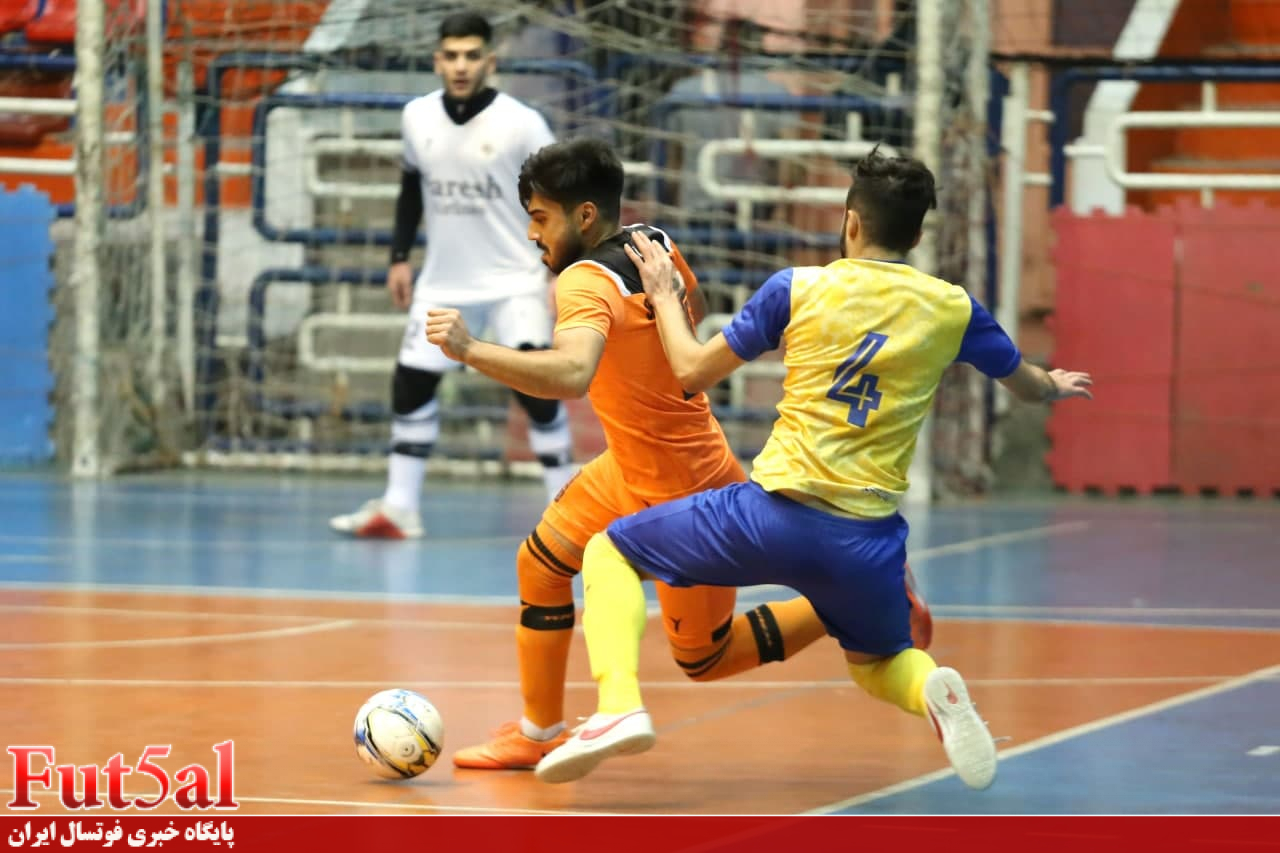 گزارش تصویری/ بازی تیم های شهروند ساری و فرش آرای مشهد
