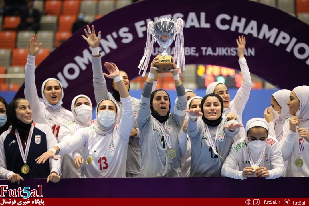 گزارش تصویری/ بازی تیم های بانوان ایران و تاجیکستان و جشن قهرمانی در کافا