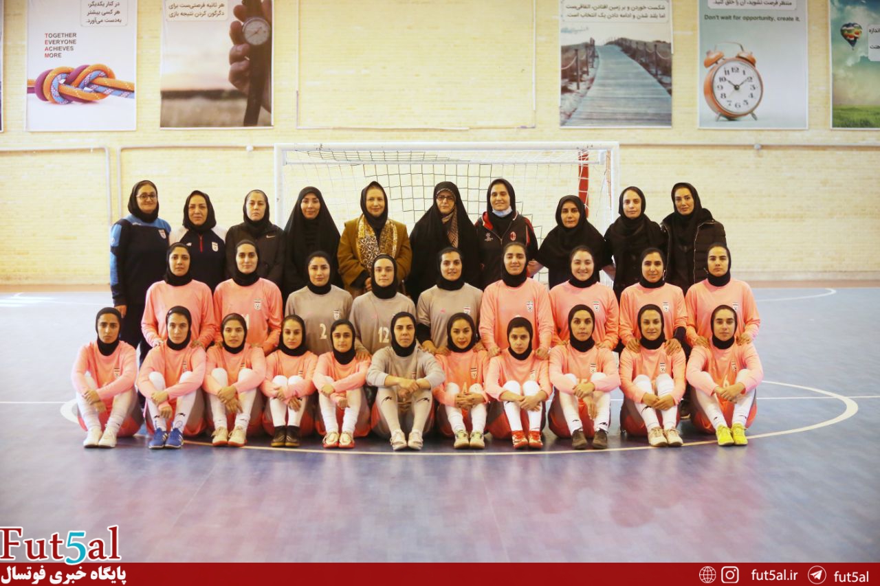 کاظمی پور: حضور در تیم ملی آرزوی خیلی از بازیکنان است/وزارت ورزش از تیم بانوان حمایت می کند کاظمی پور: حضور در تیم ملی آرزوی خیلی از بازیکنان است/وزارت ورزش از تیم بانوان حمایت می کند