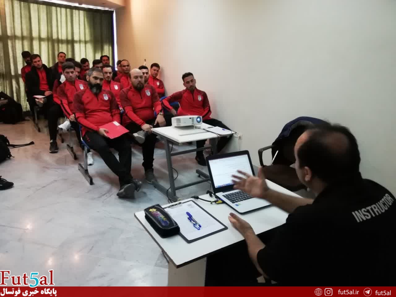برگزاری دو دوره مربیگری فوتسال برگزاری دو دوره مربیگری فوتسال