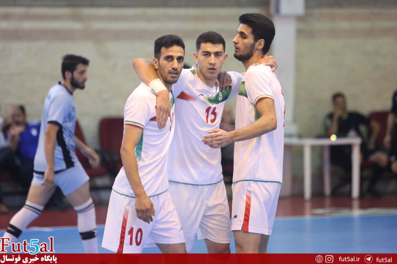 برتری تیم ملی فوتسال امید مقابل تیم ملی دانشجویان برتری تیم ملی فوتسال امید مقابل تیم ملی دانشجویان