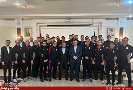 ملی پوشان فوتسال میهمان سفیر ایران در قرقیزستان ملی پوشان فوتسال میهمان سفیر ایران در قرقیزستان