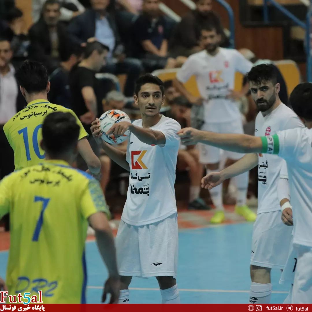 گزارش تصویری/ بازی تیم های گیتی پسند اصفهان و فرش آرا مشهد