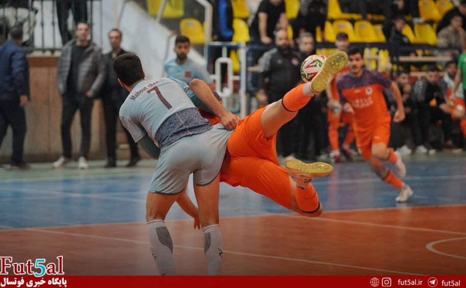 نگاهی به نیم فصل اول لیگ دسته اول نگاهی به نیم فصل اول لیگ دسته اول