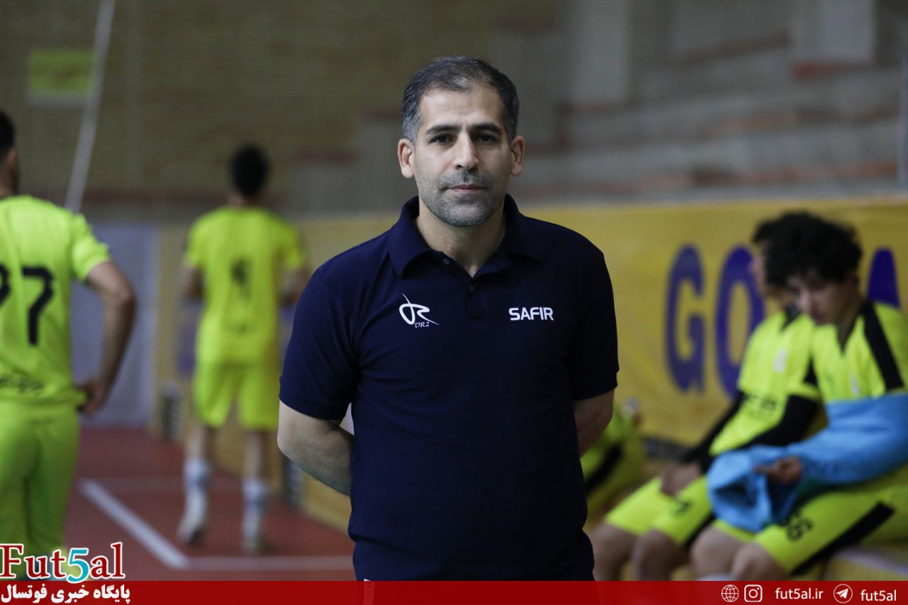 نصیری از سفیر گفتمان جدا شد