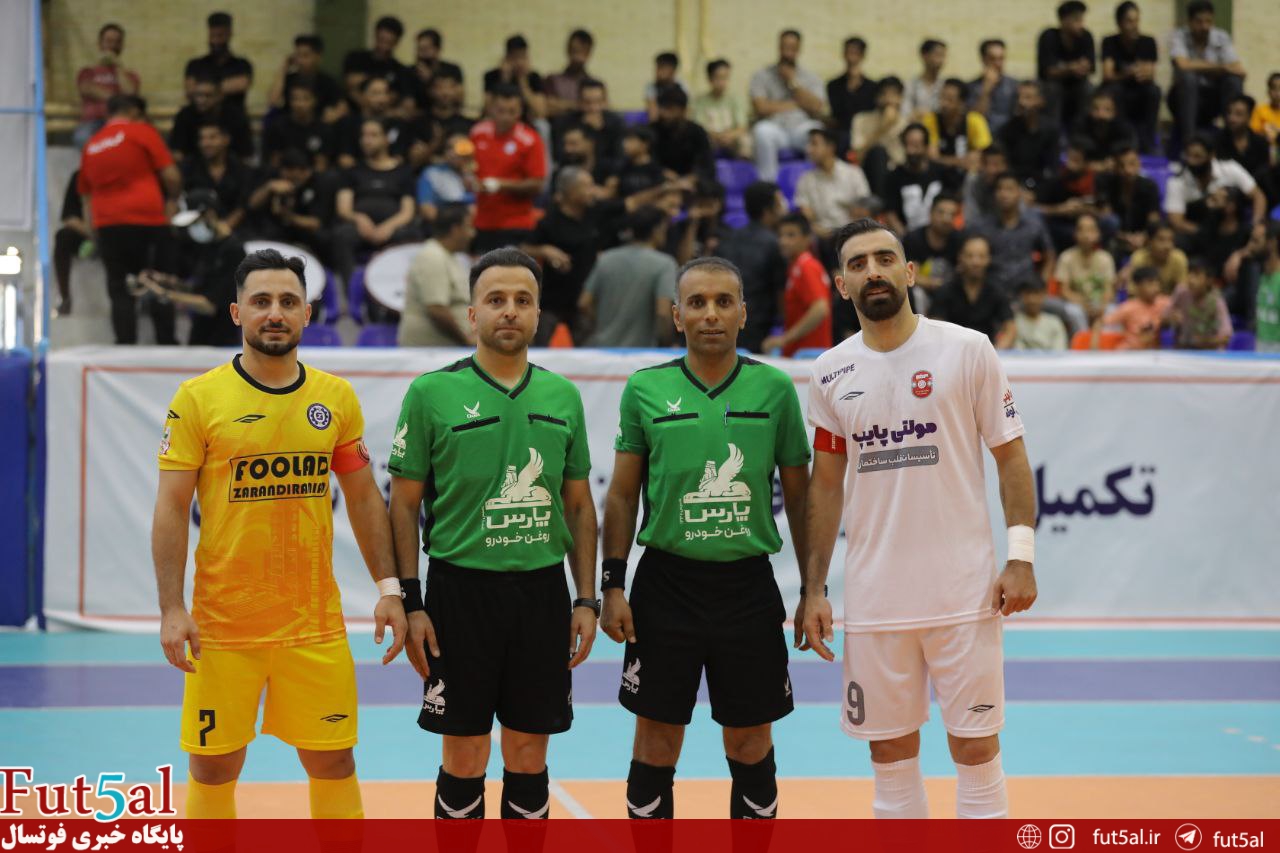 گزارش تصویری/ بازی تیمهای فولاد زرند و گیتی پسند اصفهان گزارش تصویری/ بازی تیمهای فولاد زرند و گیتی پسند اصفهان