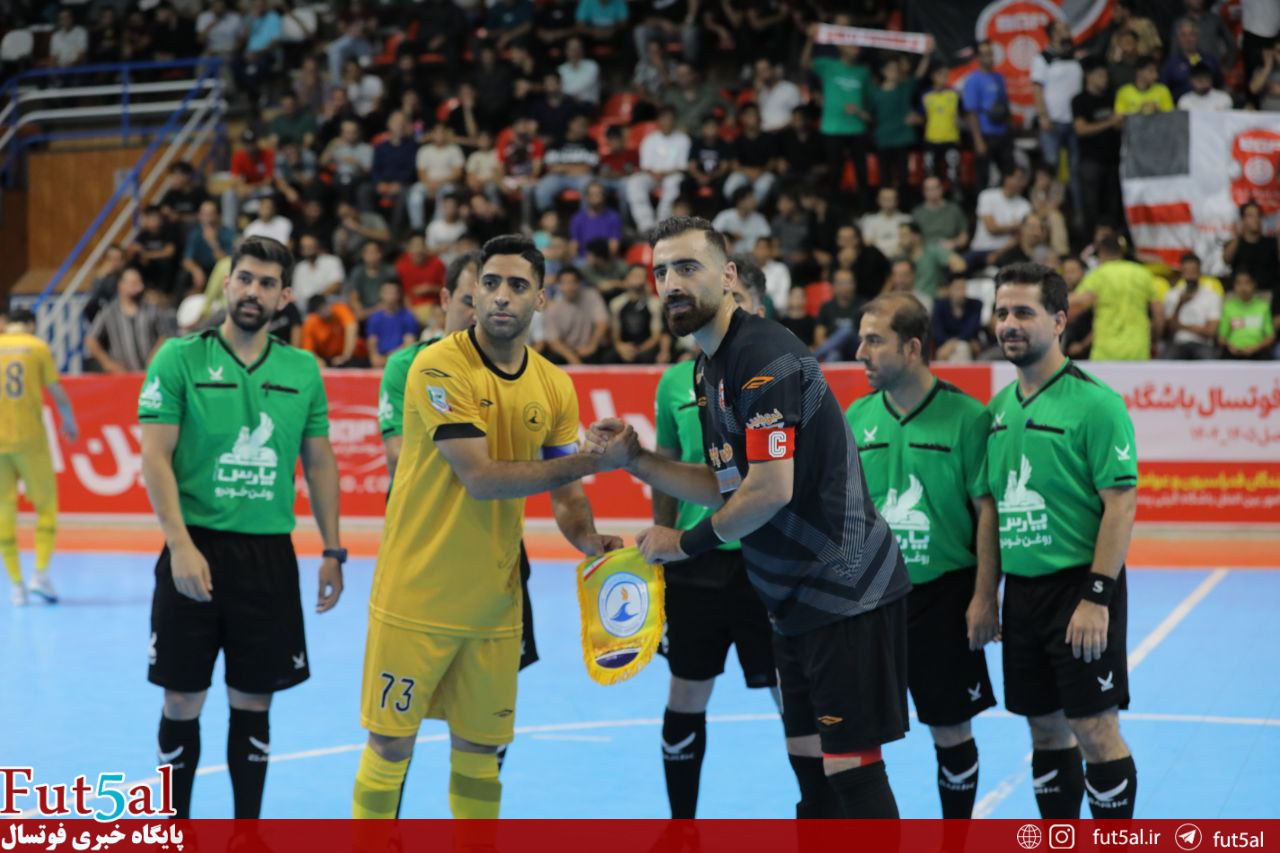 گزارش تصویری/ بازی تیم‌های گیتی پسند اصفهان و پالایش نفت بندرعباس