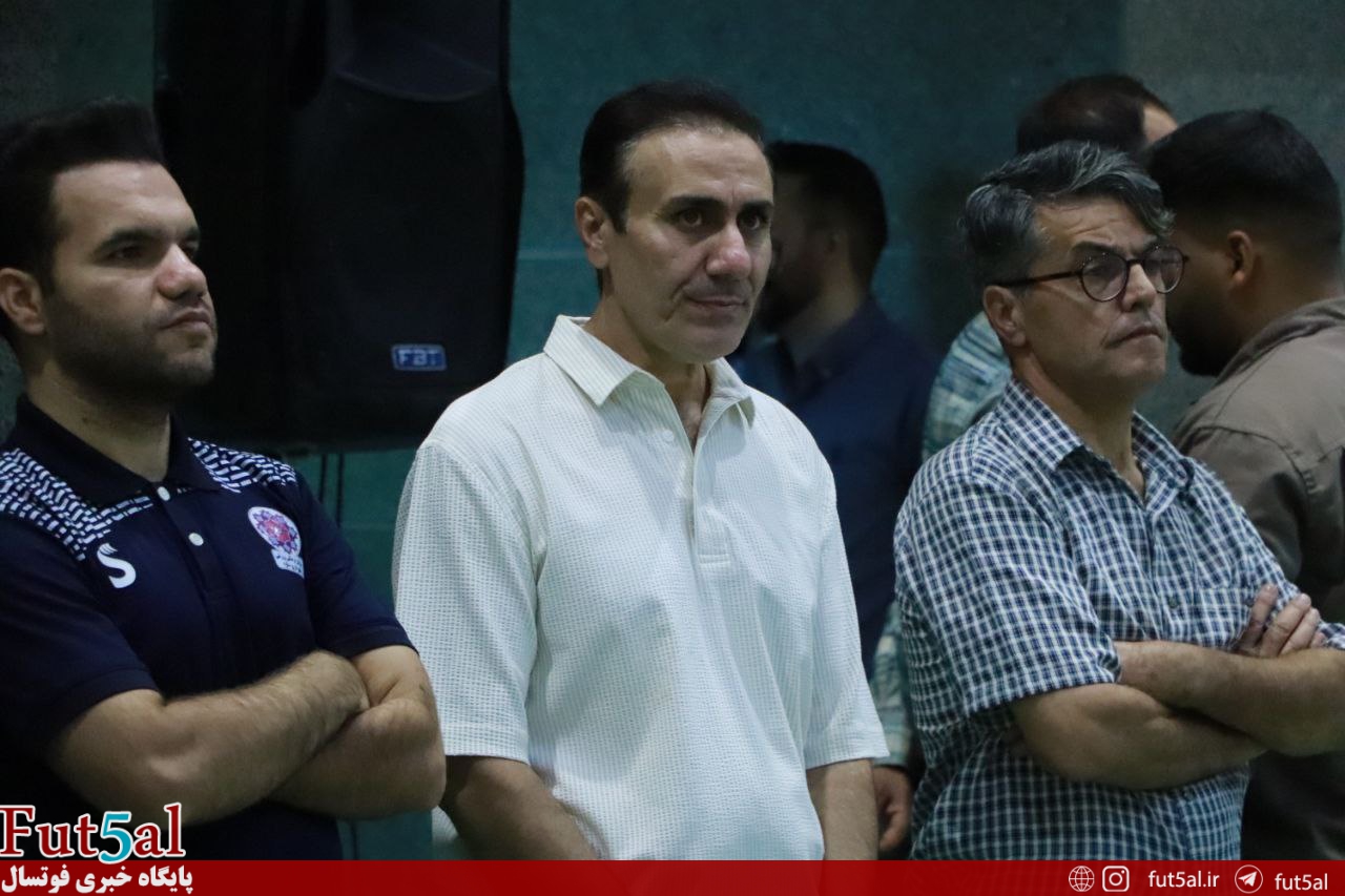 لک: هر دو تیم شرایط یکسانی در جدول دارند/باید از مزیت میزبانی استفاده کنیم