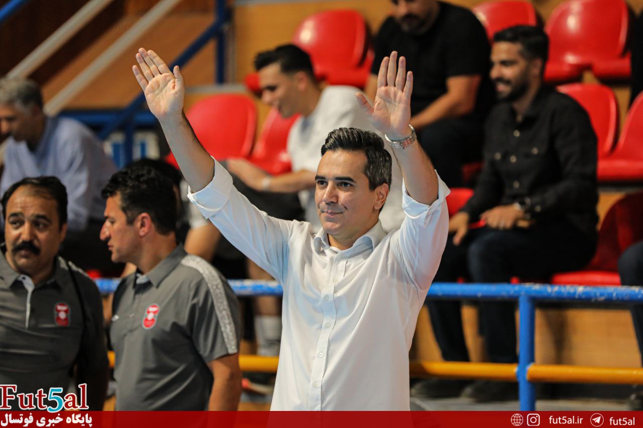 کشاورز:انرژی مثبت تماشاگران نقش مهمی در پیروزی ما داشت/بازی را با یک آغاز طوفانی کنترل کردیم