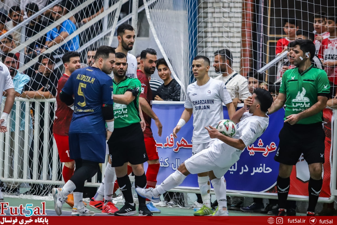 گزارش تصویری/ بازی تیم های عرشیا شهرقدس و گهرزمین سیرجان گزارش تصویری/ بازی تیم های عرشیا شهرقدس و گهرزمین سیرجان