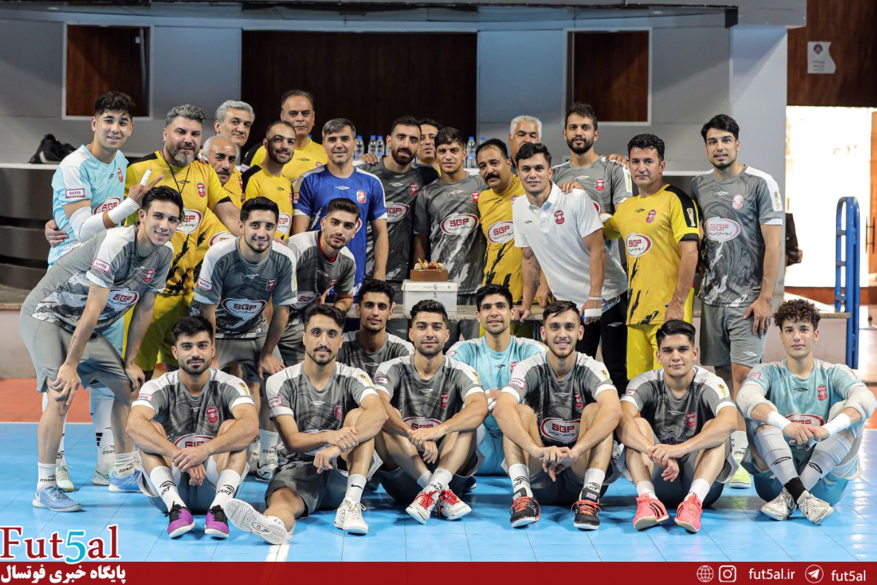 گزارش تصویری/ تمرین تیم گیتی پسند پیش از بازی با گهرزمین سیرجان گزارش تصویری/ تمرین تیم گیتی پسند پیش از بازی با گهرزمین سیرجان