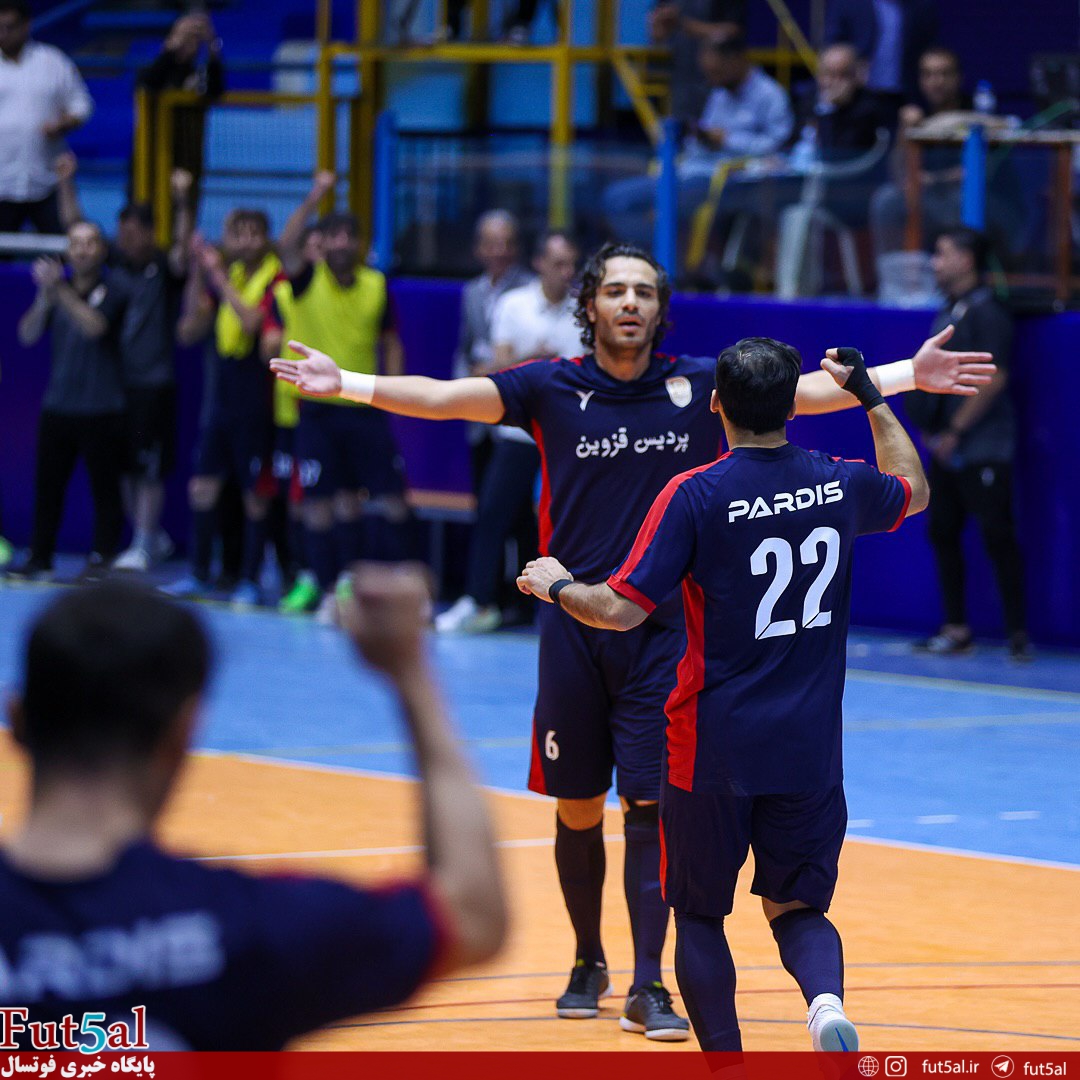 آمارهای خواندنی از لیگبرتر ۱۴۰۴ در پایان نیم فصل نخست آمارهای خواندنی از لیگبرتر ۱۴۰۴ در پایان نیم فصل نخست