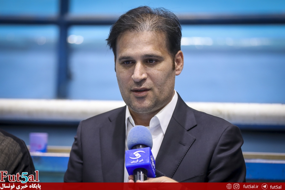 یزدانی: هم پرواز از بندرعباس به تهران هست هم قطار و اتوبوس/بندریها اصرار دارند بازی لغو شود یزدانی: هم پرواز از بندرعباس به تهران هست هم قطار و اتوبوس/بندریها اصرار دارند بازی لغو شود