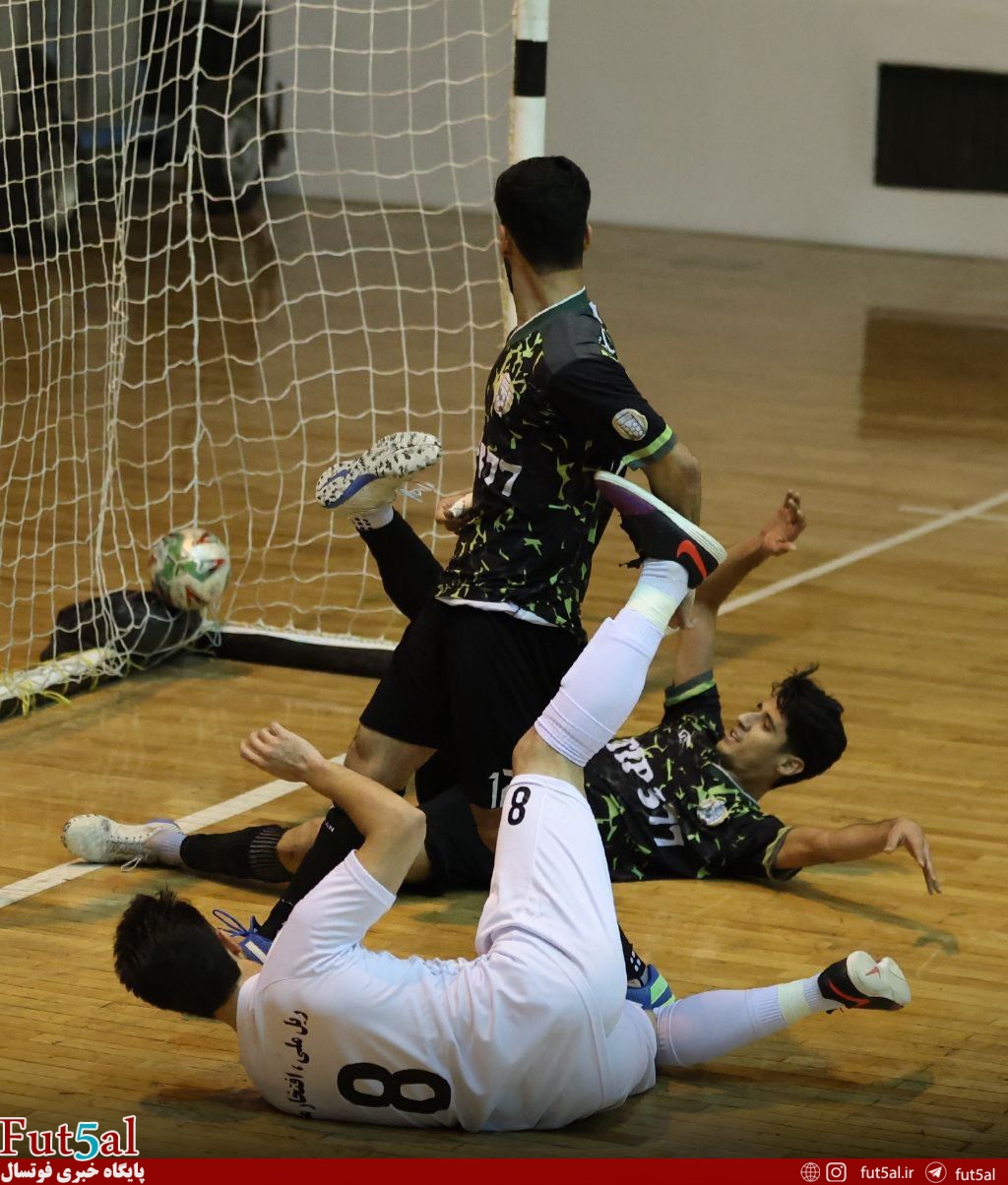 نتایج روز دوم هفته دهم لیگ دسته اول نتایج روز دوم هفته دهم لیگ دسته اول