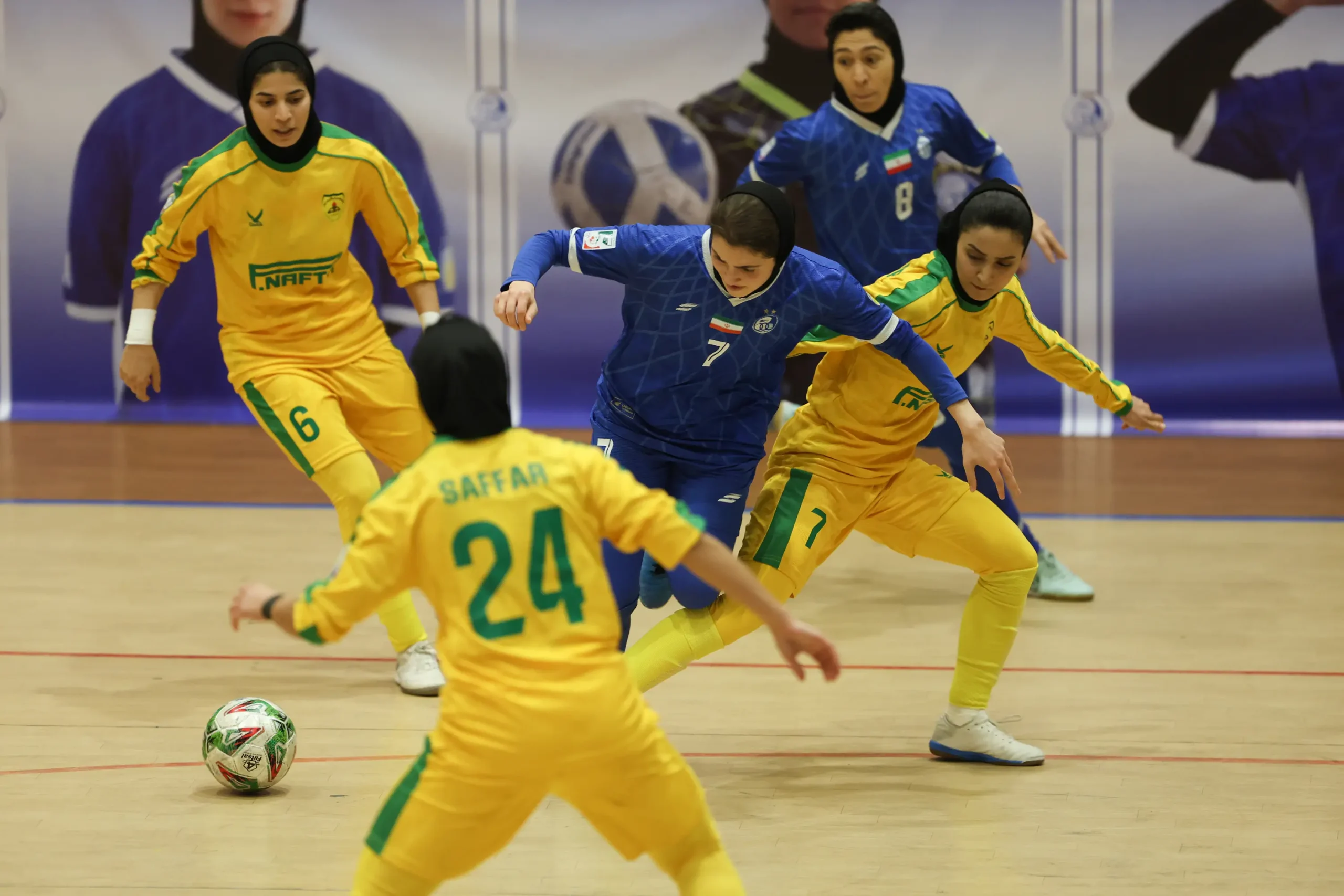 هفته هفدهم لیگ برتر بانوان/ استقلال برنده بازی شش امتیازی؛ فولاد جانشین پالایش در سکوی دومی + جدول رده بندی هفته هفدهم لیگ برتر بانوان/ استقلال برنده بازی شش امتیازی؛ فولاد جانشین پالایش در سکوی دومی + جدول رده بندی