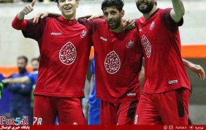 شکست استقلال و پیروزی دائم‌پناه گروه دوم را هیجانی کرد/ دلسوختگان قم لیگ‌برتری شد+ جدول‌ها
