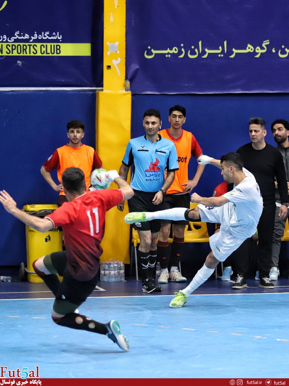 گزارش تصویری/ بازی تیم‌های گهر زمین سیرجان و شهرداری ساوه