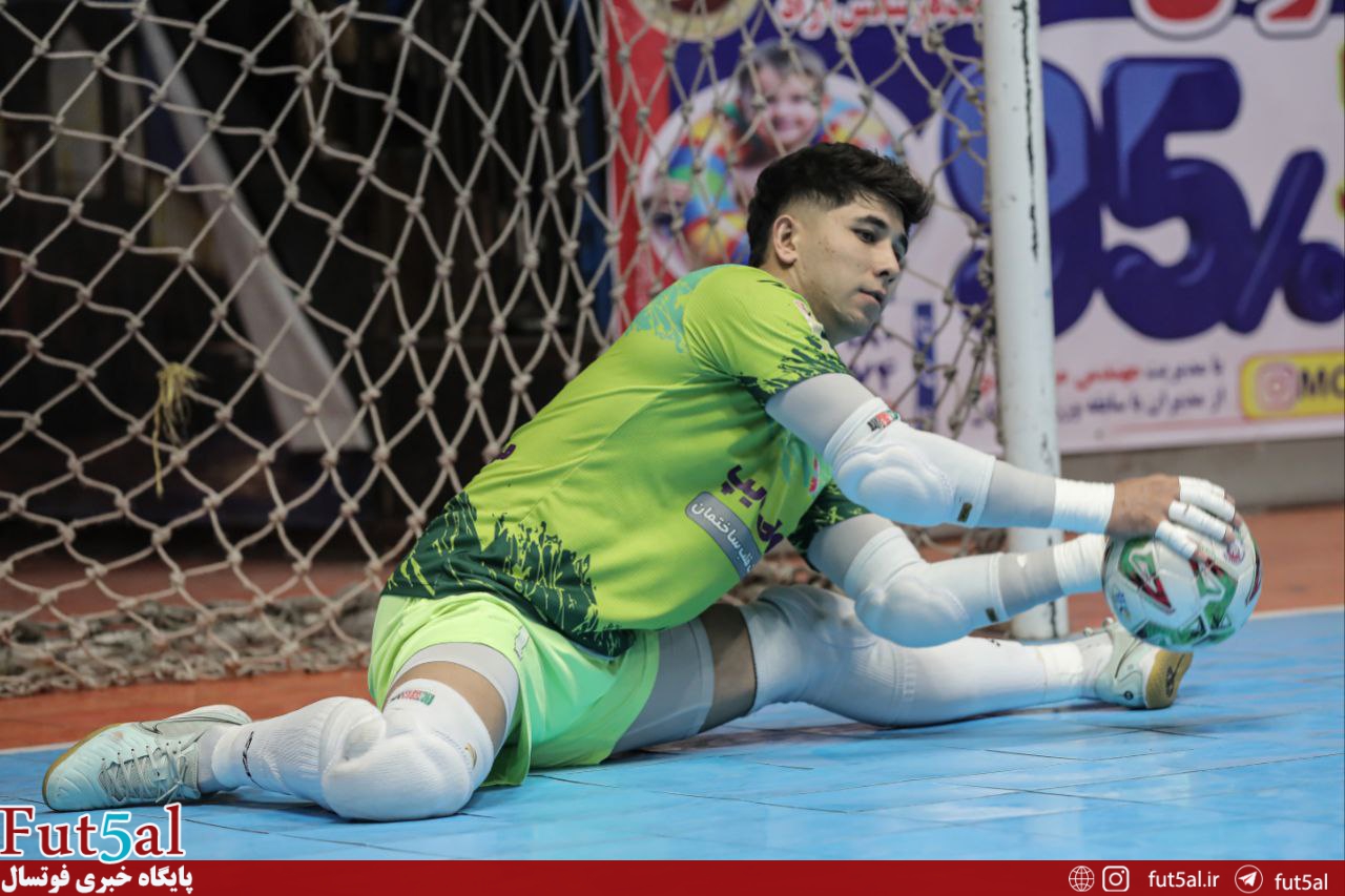 باقر محمدی بیشتر از تماشاگران مرا تشویق کرد/ در جام‌جهانی گلری کرده‌ام، این بازی ترس نداشت/ فوتسال افغانستان مدیون توجه لیگ ایران است