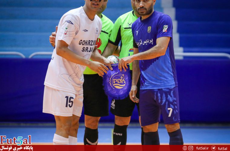 گزارش تصویری/ بازی تیم های پردیس قزوین و گهرزمین سیرجان