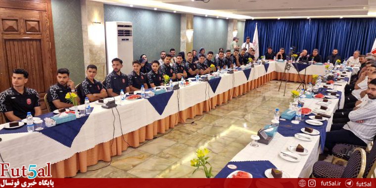 برگزاری مراسم معارفه کادرفنی و بازیکنان گیتی پسند+گزارش تصویری