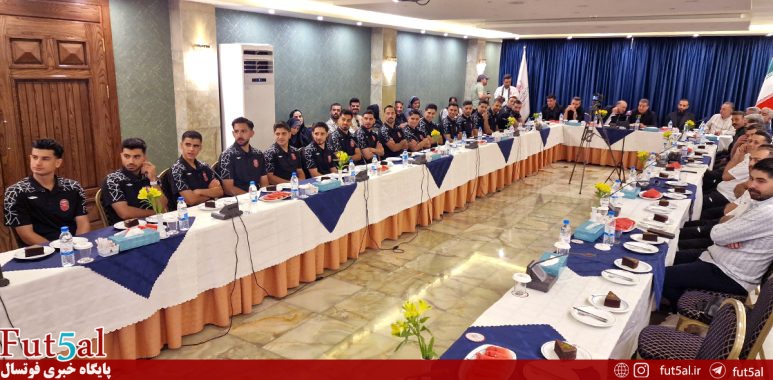 برگزاری مراسم معارفه کادرفنی و بازیکنان گیتی پسند+گزارش تصویری